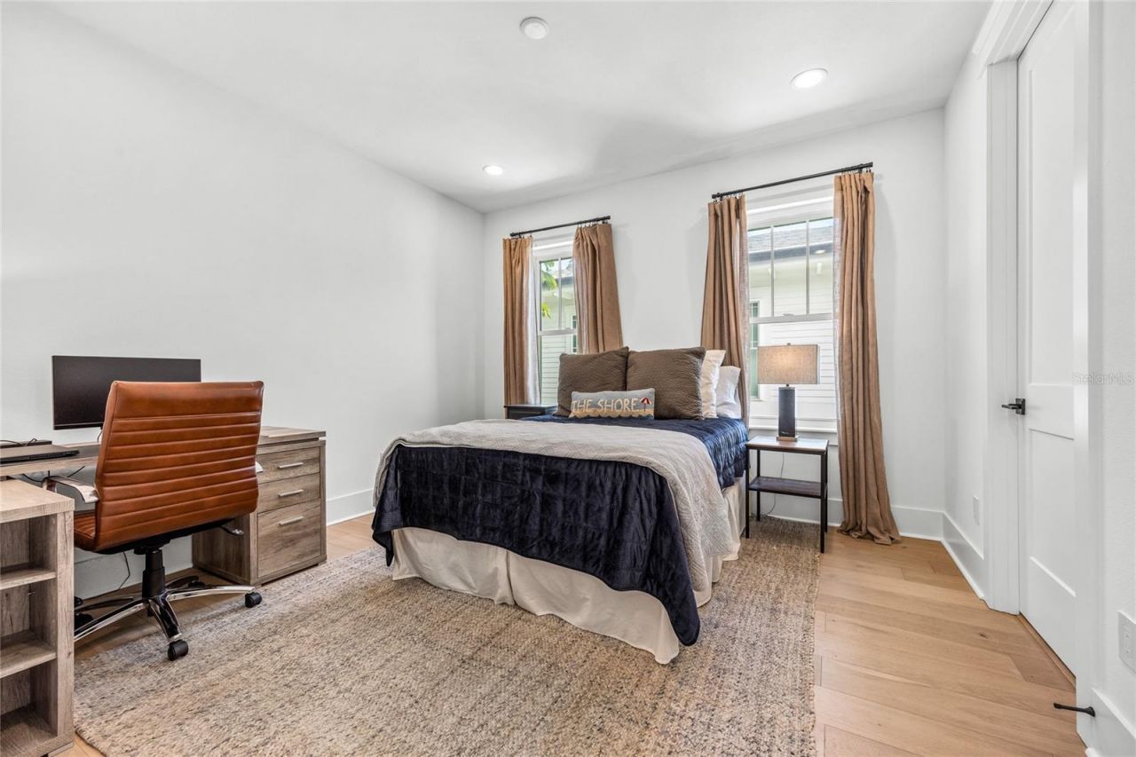 3037 10th Street N, Saint Petersburg, FL 33704 Photo