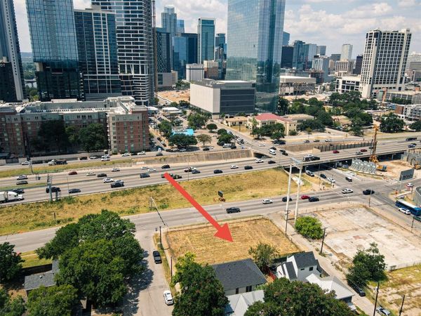 900 & 806 Willow ST, Austin, TX 78702