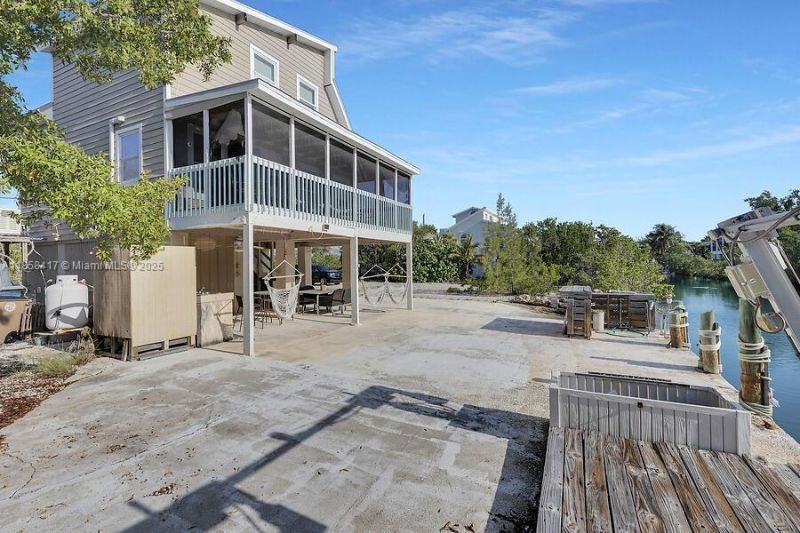 813 Hawksbill Ln, Sugarloaf, FL 33042 Photo