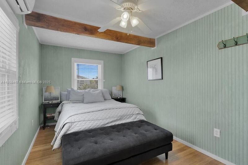 813 Hawksbill Ln, Sugarloaf, FL 33042 Photo