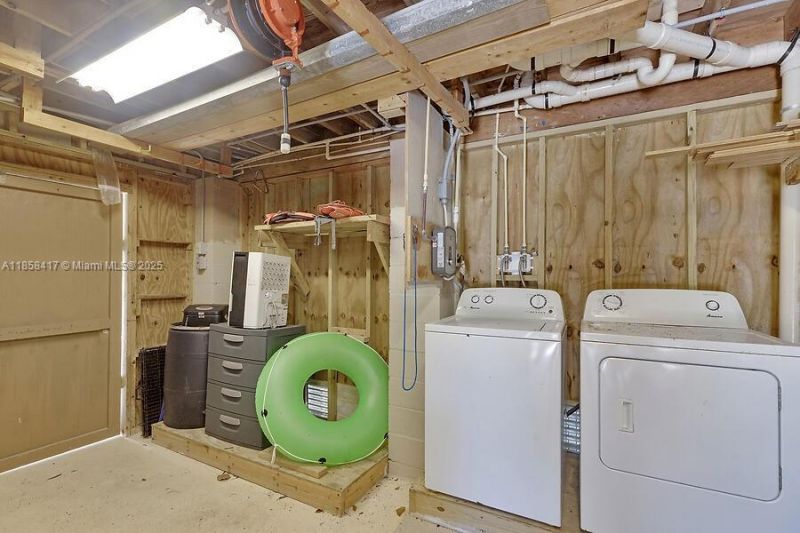 813 Hawksbill Ln, Sugarloaf, FL 33042 Photo