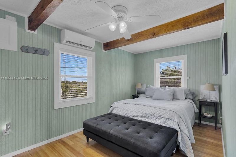 813 Hawksbill Ln, Sugarloaf, FL 33042 Photo