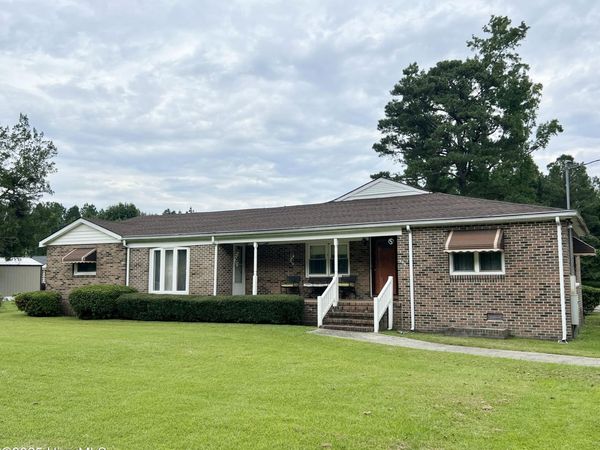 400 W Barnhill Street, Everetts, NC 27825