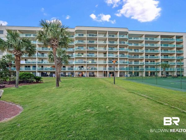 645 Plantation Road, Unit 6110, Gulf Shores, AL 36542