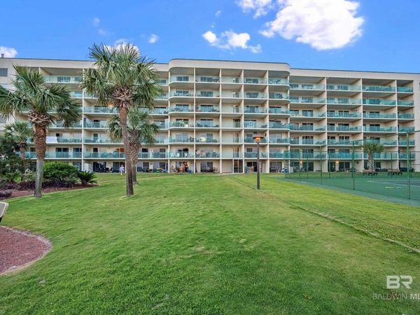 645 Plantation Road, Unit 6110, Gulf Shores, AL 36542
