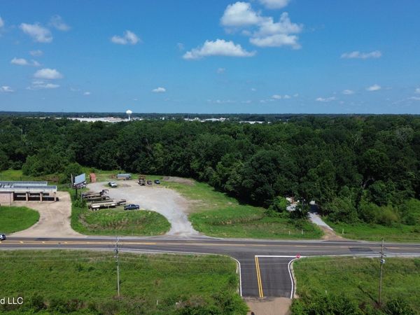 1753 Hwy-51, Madison, MS 39110