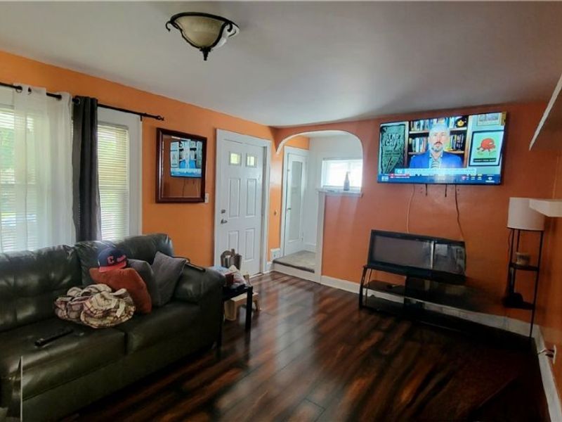 14018 Parkdale Avenue, Cleveland, OH 44111 Photo 10