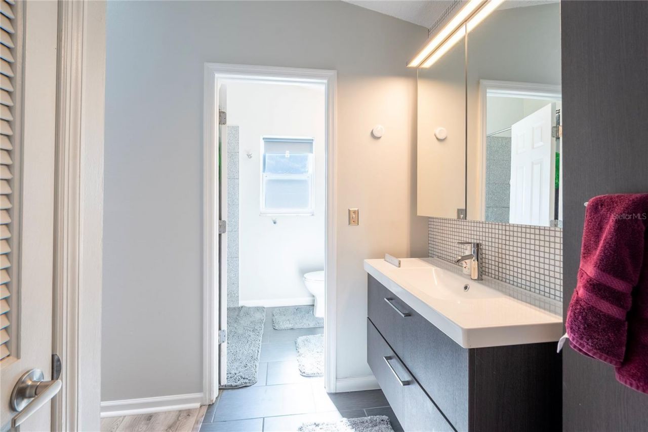 14009 Middleton Way, Tampa, FL 33624 Photo