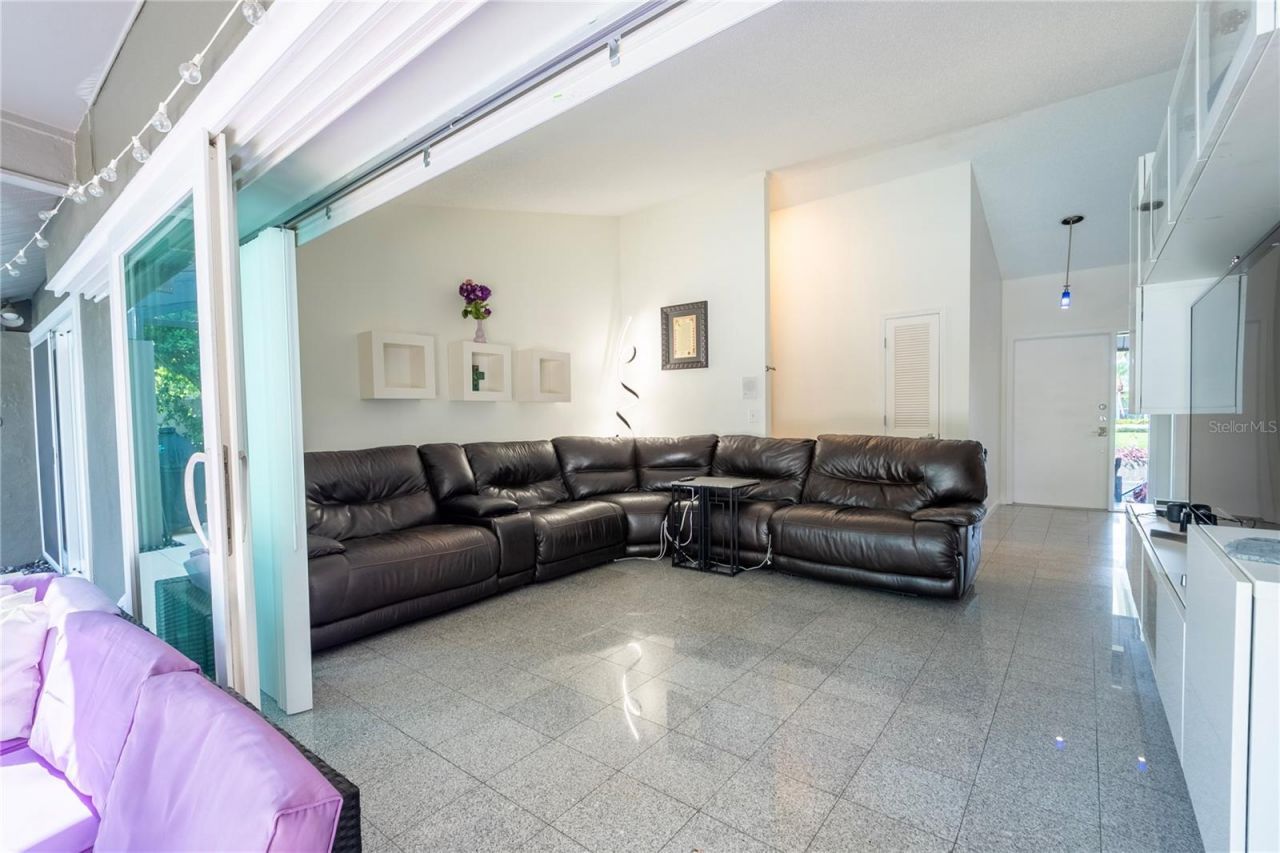 14009 Middleton Way, Tampa, FL 33624 Photo