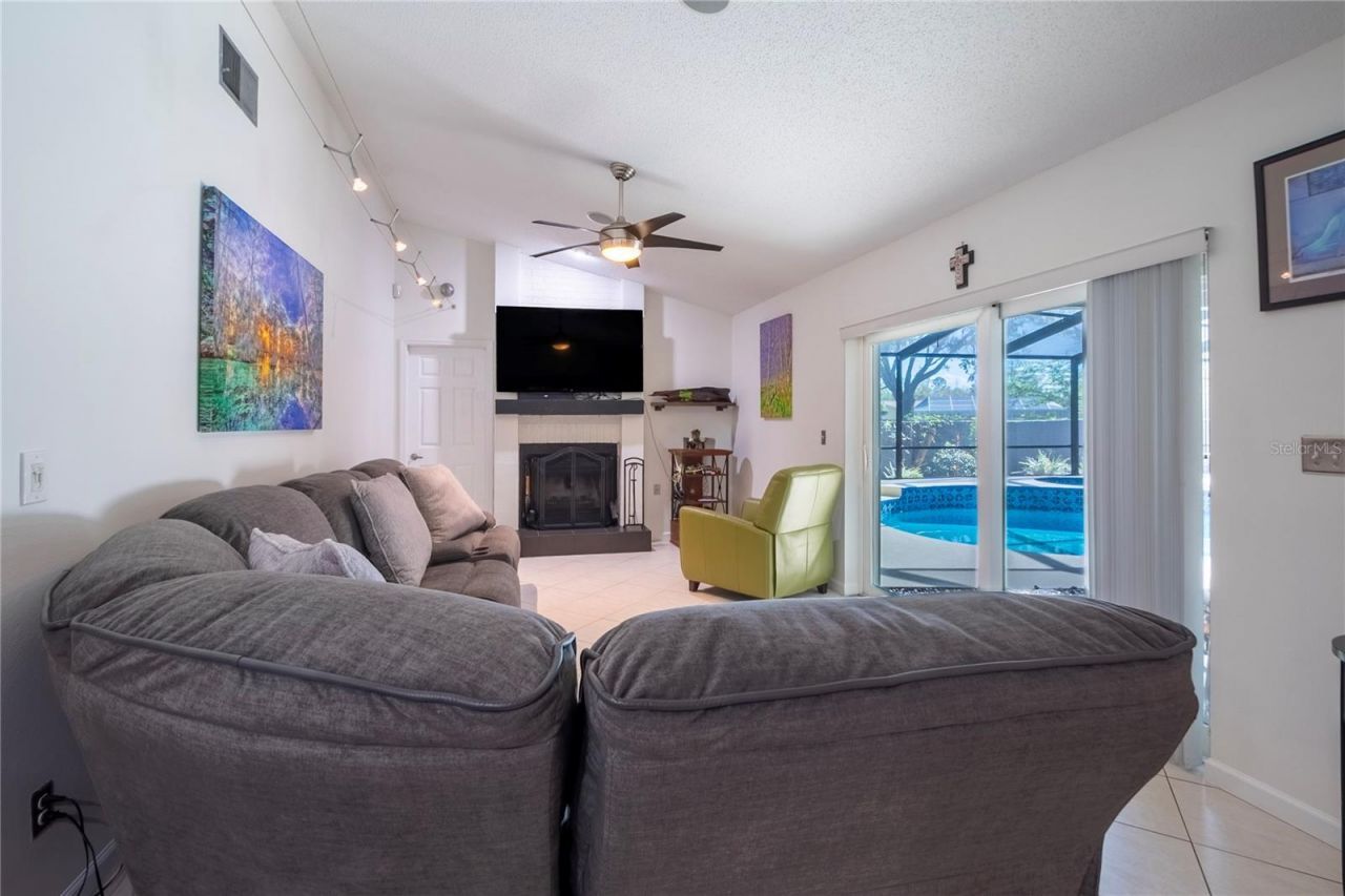 14009 Middleton Way, Tampa, FL 33624 Photo