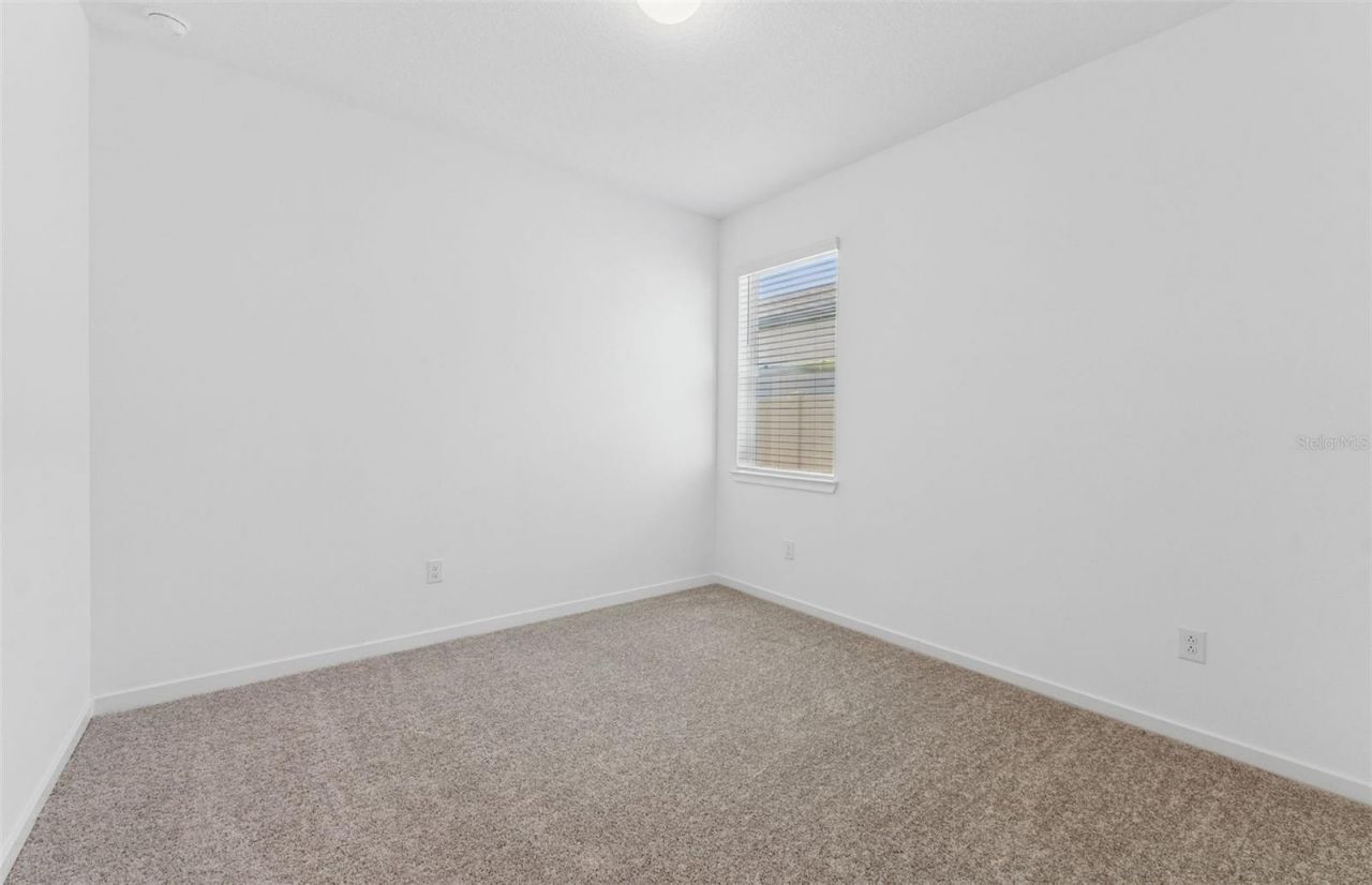 37315 Gunnison Drive, Zephyrhills, FL 33540 Photo