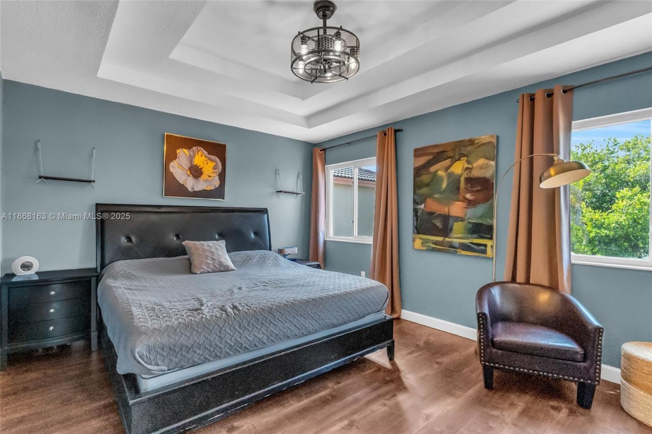 12160 SW 135th Ter, Miami, FL 33186 Photo