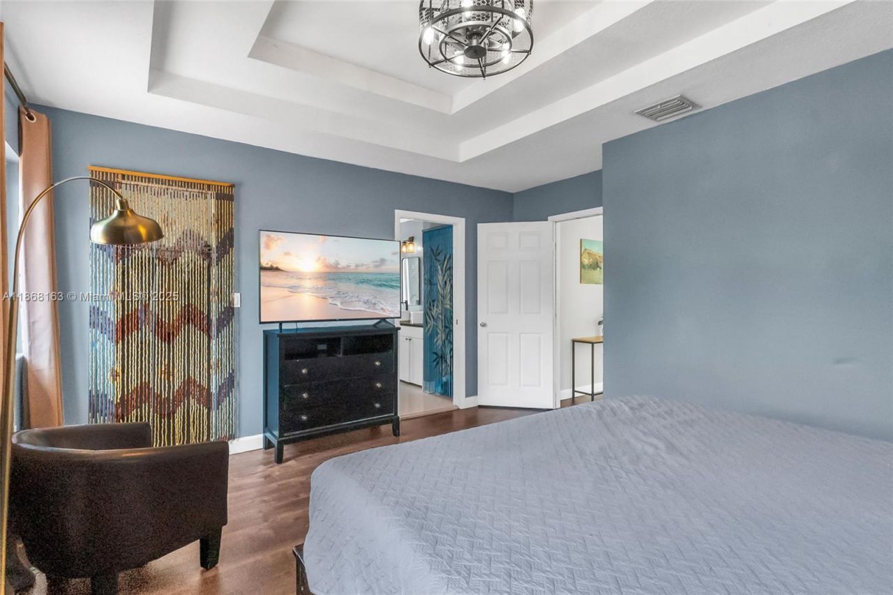 12160 SW 135th Ter, Miami, FL 33186 Photo