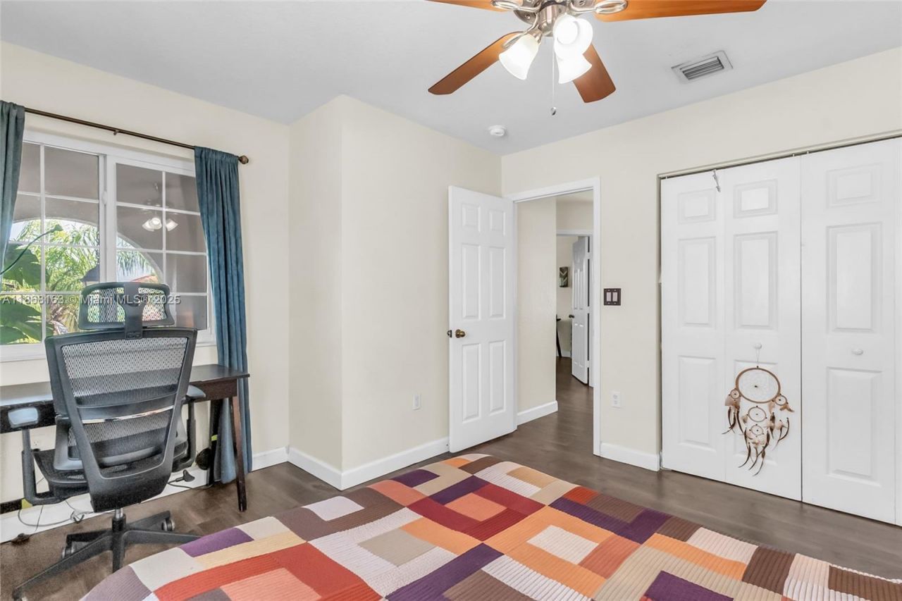 12160 SW 135th Ter, Miami, FL 33186 Photo