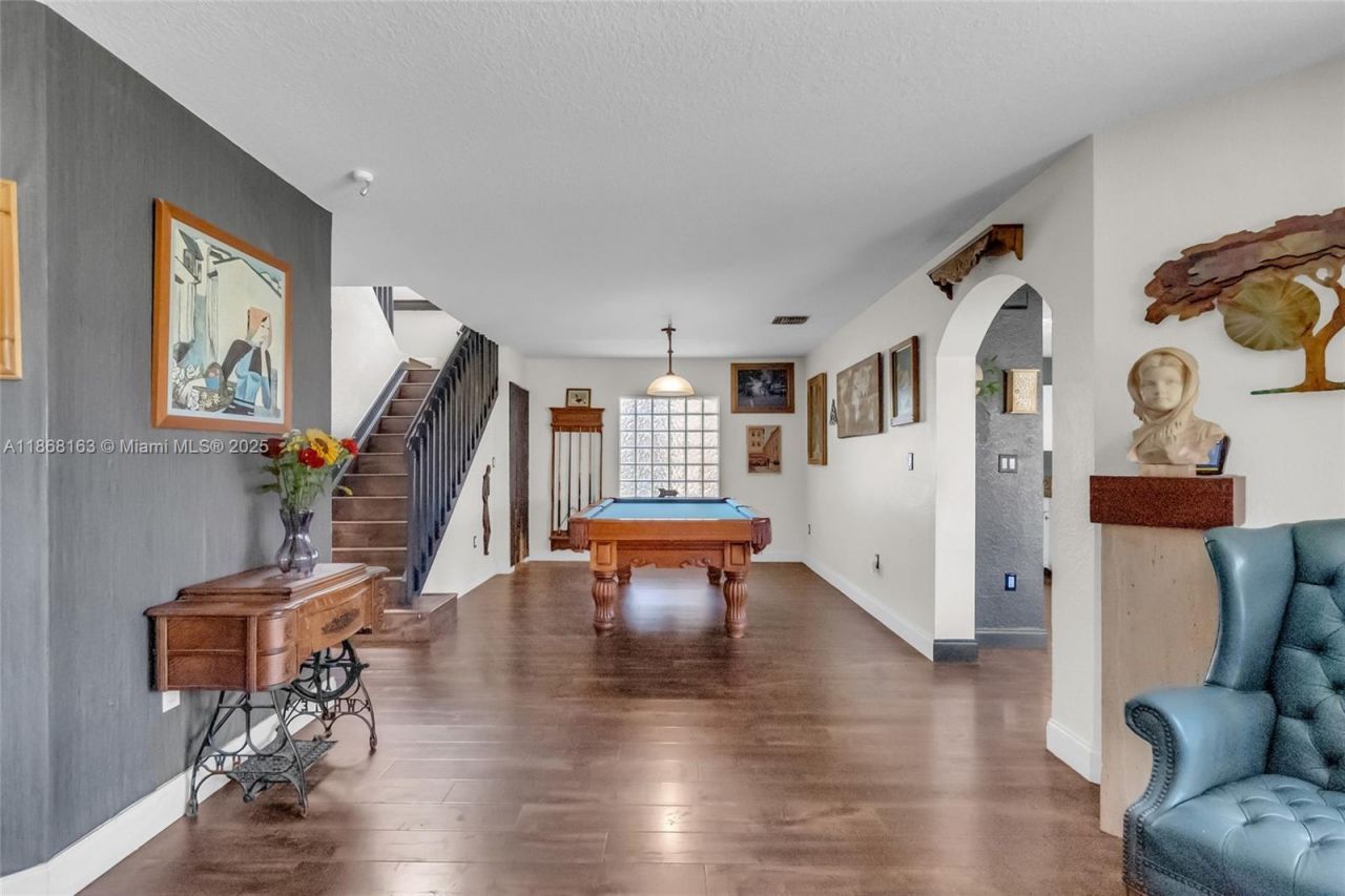 12160 SW 135th Ter, Miami, FL 33186 Photo