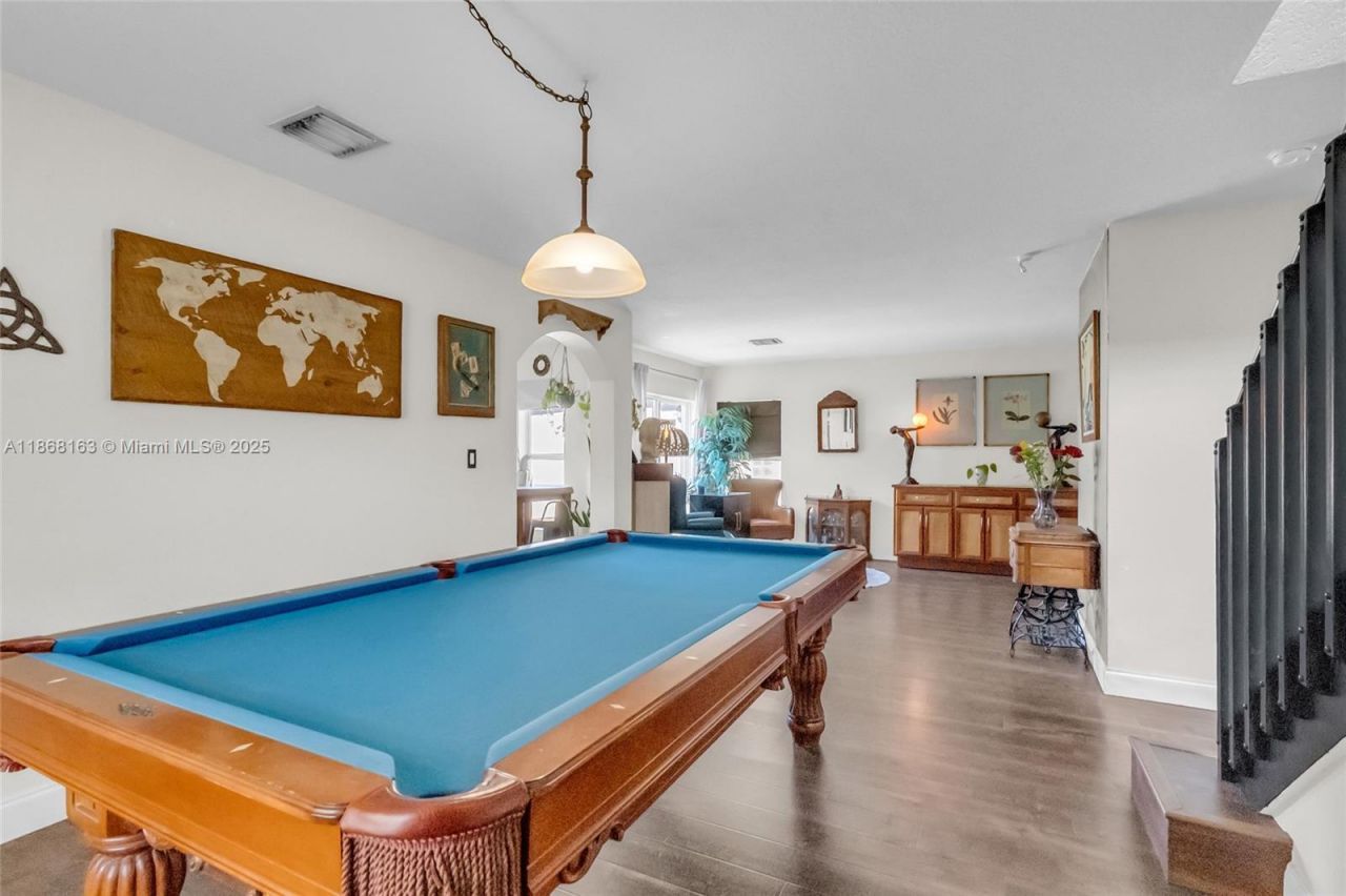 12160 SW 135th Ter, Miami, FL 33186 Photo