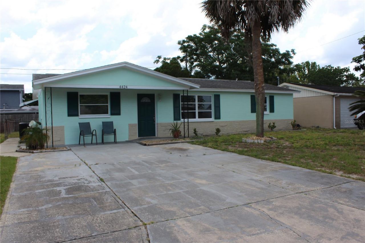 4424 Terry Loop, New Port Richey, FL 34652 Main Photo