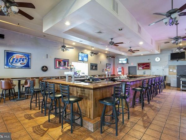 5 SPRING VALLEY ROAD, READING, PA 19605