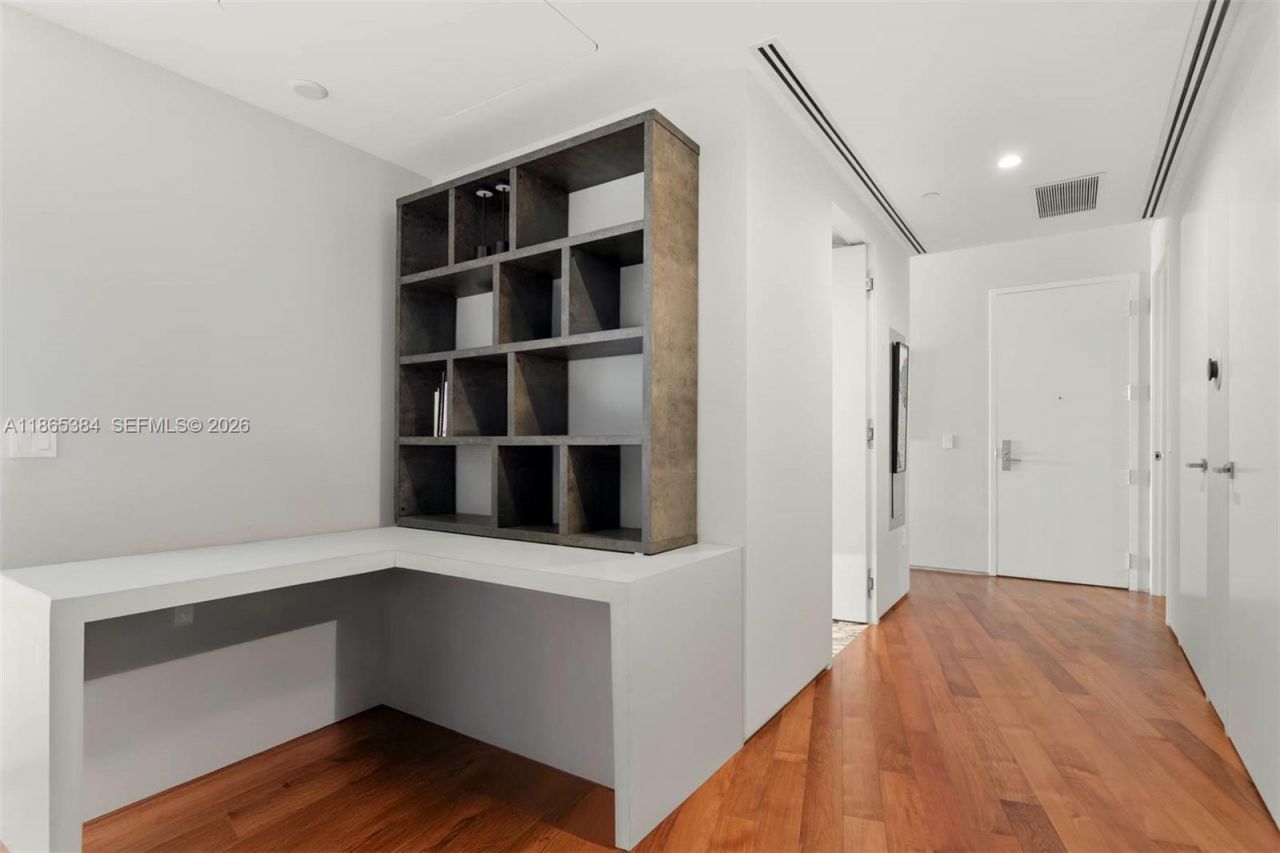 1300 Monad Ter, Unit 11C, Miami Beach, FL 33139 Photo