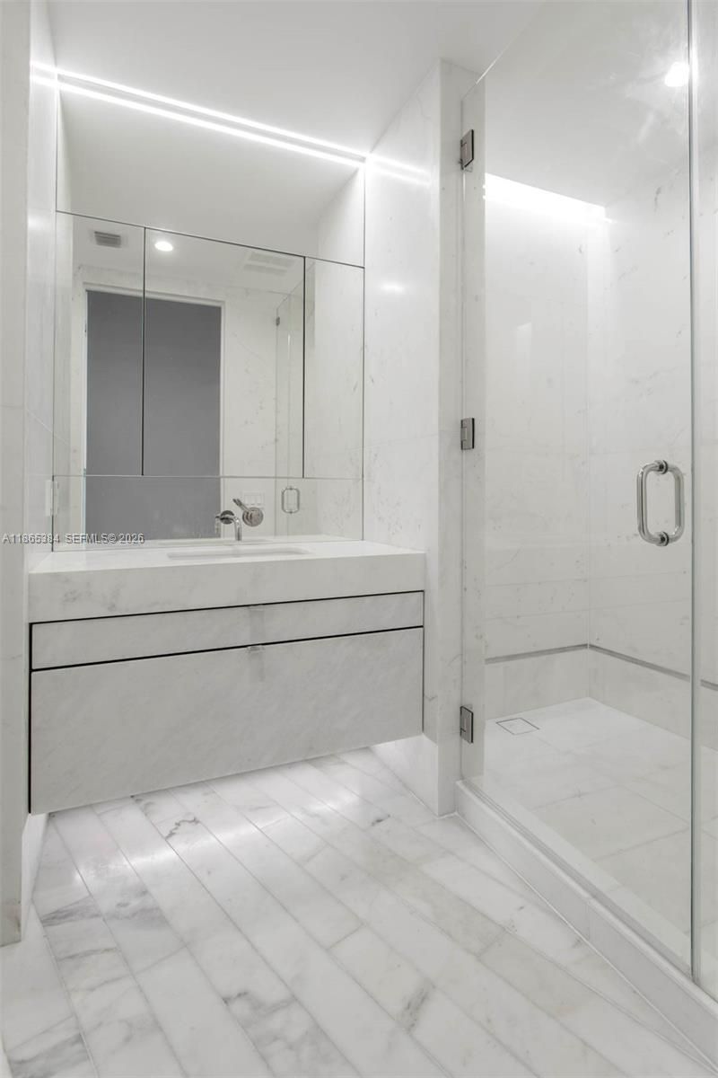 1300 Monad Ter, Unit 11C, Miami Beach, FL 33139 Photo
