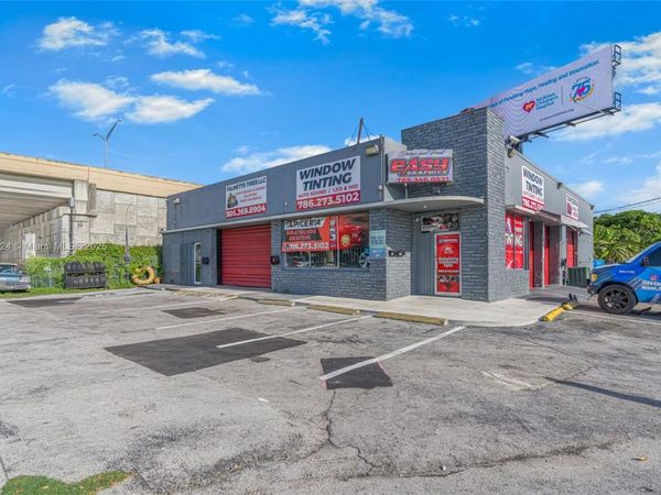 7790 SW 26th St, Miami, FL 33155