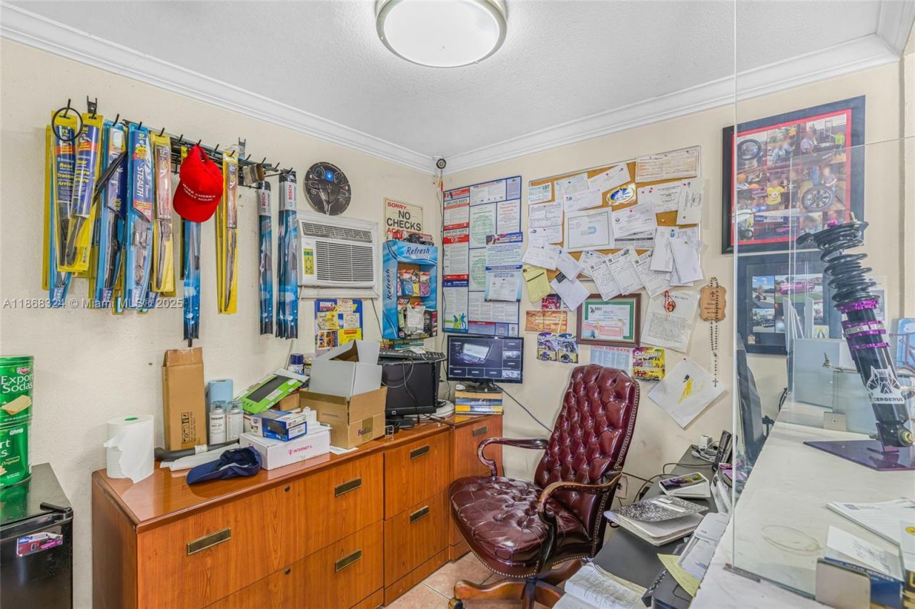 7790 SW 26th St, Miami, FL 33155 Photo