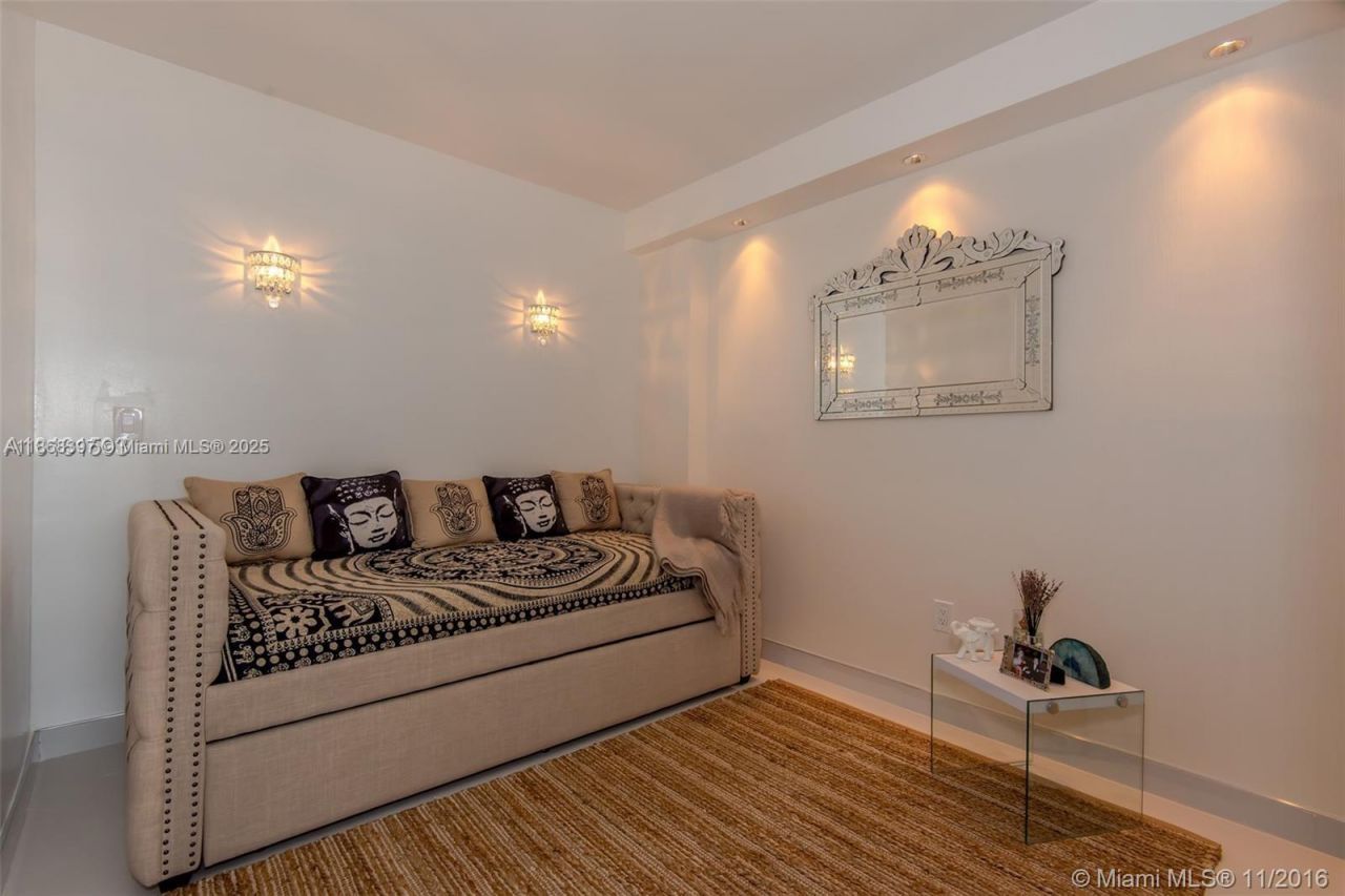 19390 Collins Ave, Unit 1121, Sunny Isles Beach, FL 33160 Photo