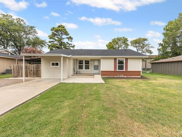 2812 Albert Street, Greenville, TX 75401