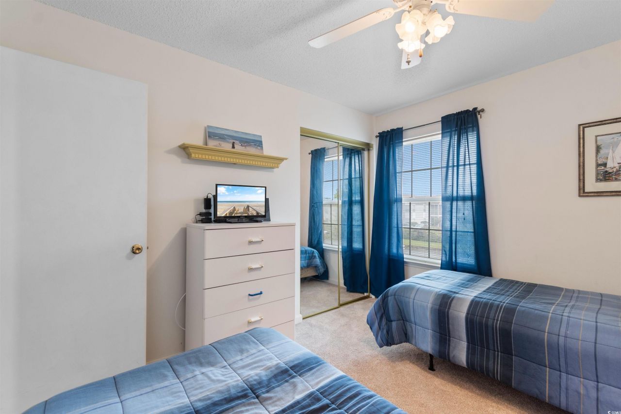 2268 Essex Dr. Photo 24