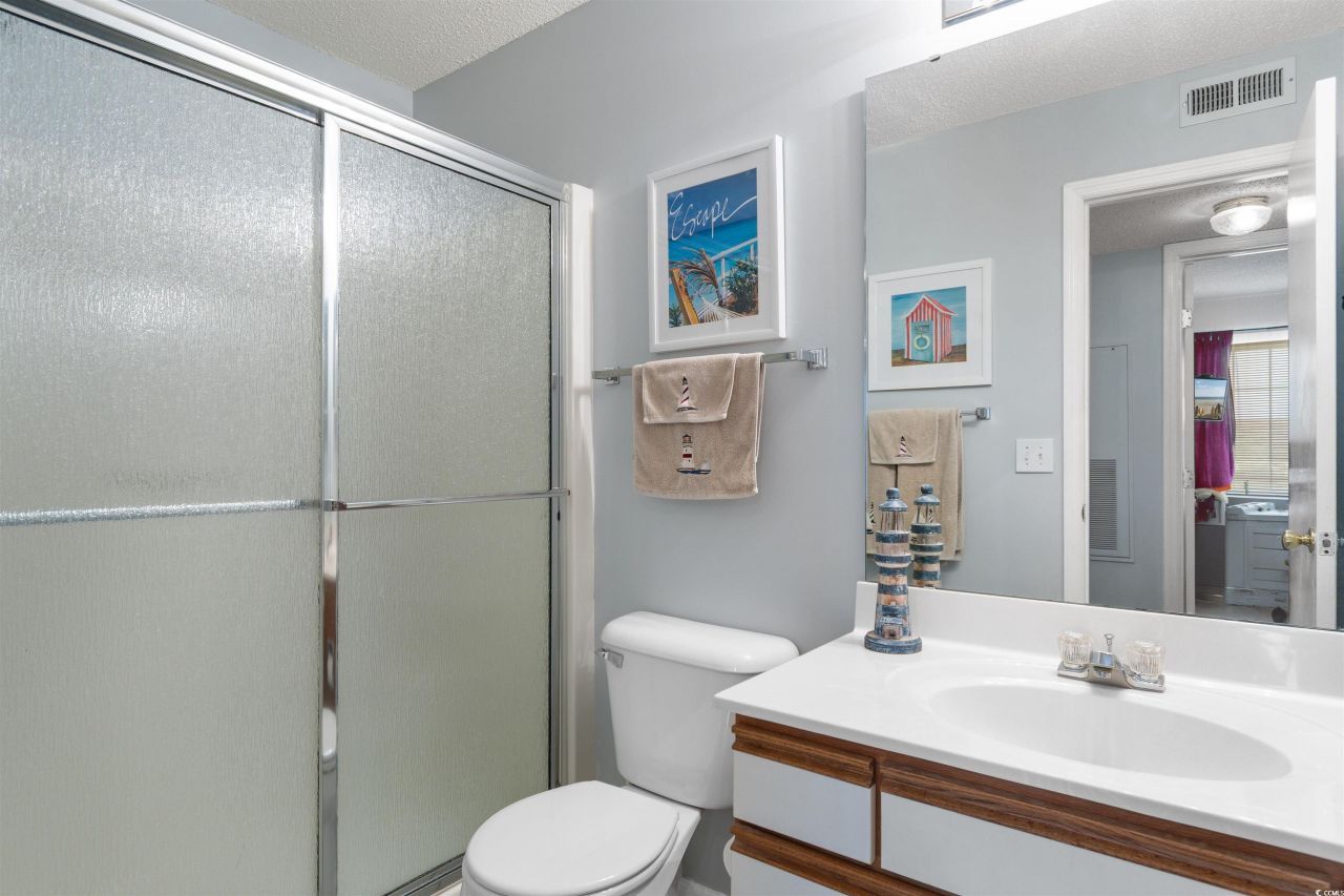 2268 Essex Dr. Photo 25