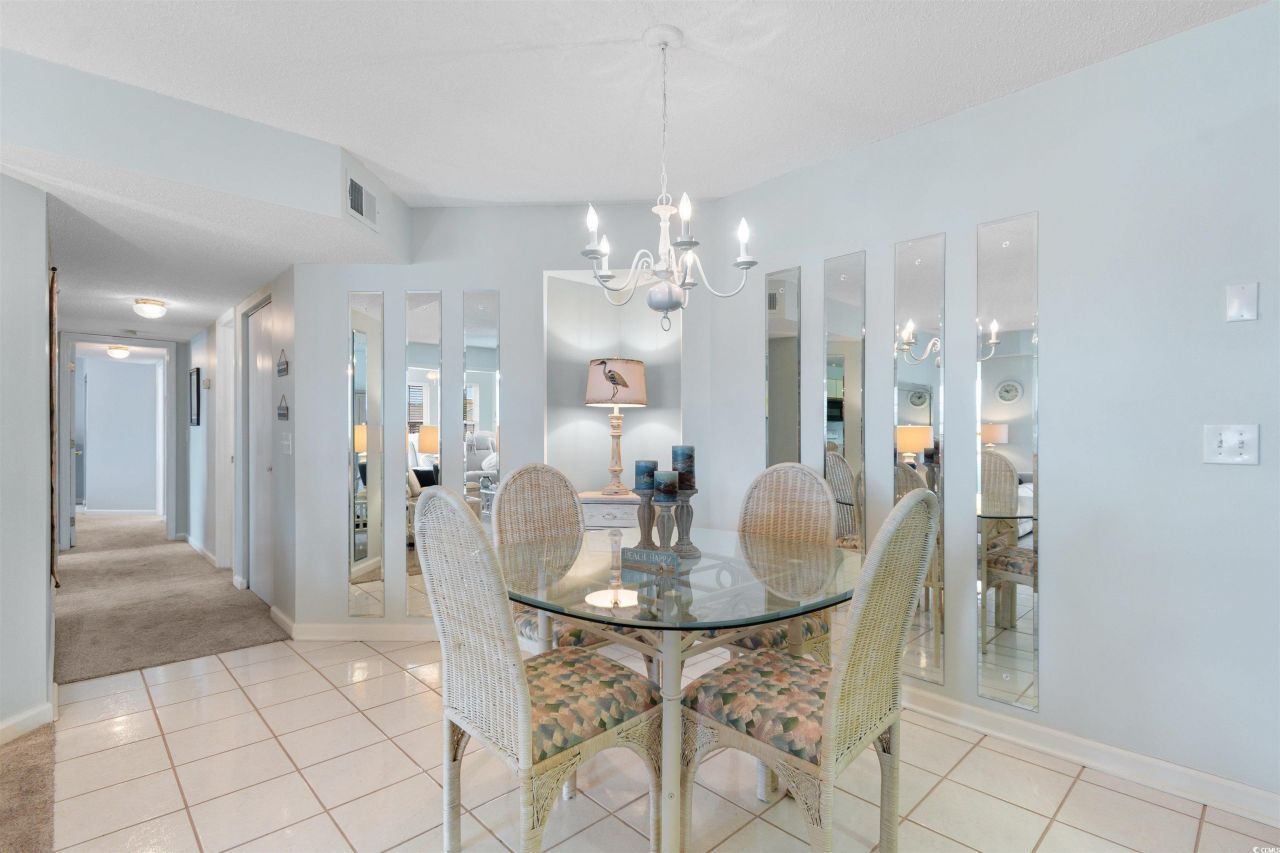 2268 Essex Dr. Photo 8