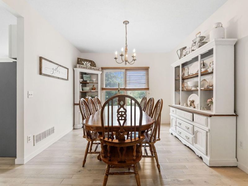 811 Lone Rise Drive W, Marysville, OH 43040 Photo 14