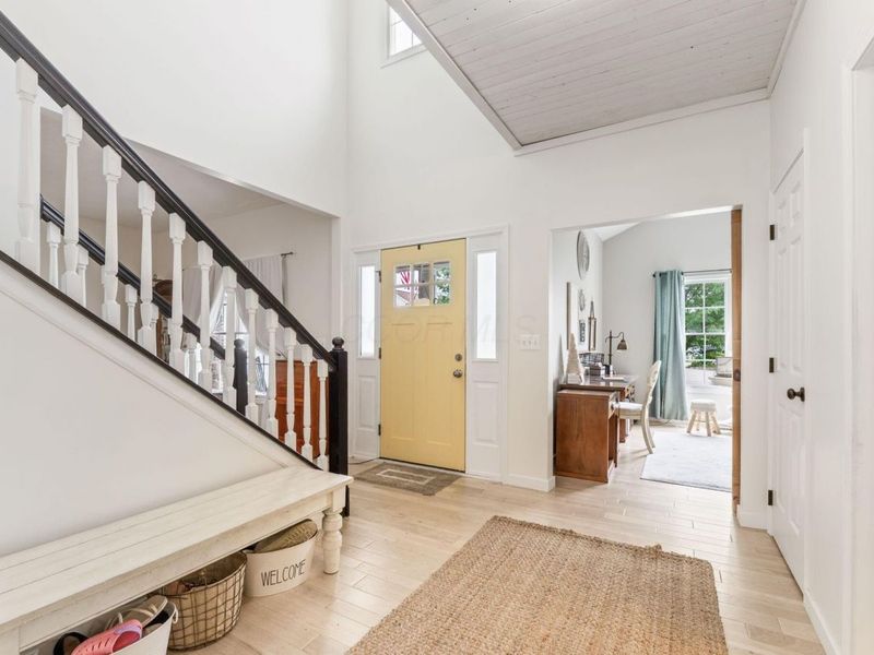 811 Lone Rise Drive W, Marysville, OH 43040 Photo 6