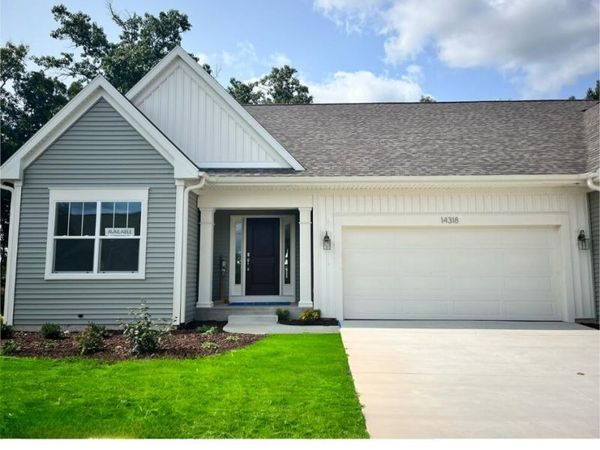 14323 Bridgeview Pointe, Vicksburg, MI 49097