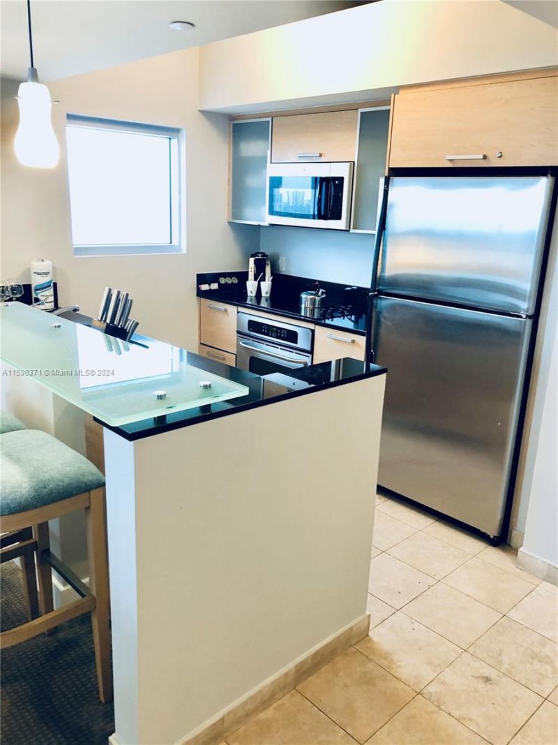 18683 Collins Ave, Unit 1907, Sunny Isles Beach, FL 33160 Photo
