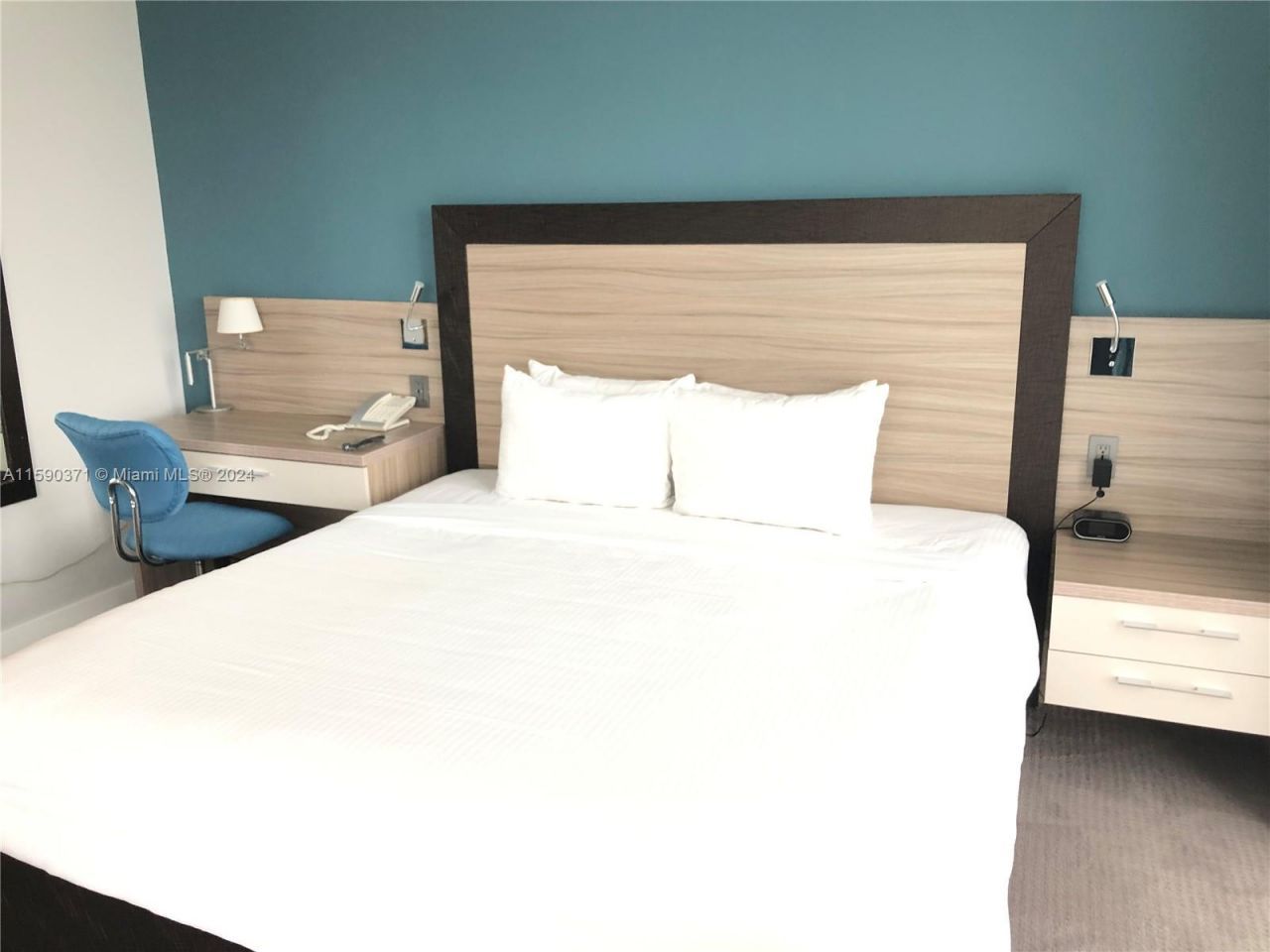 18683 Collins Ave, Unit 1907, Sunny Isles Beach, FL 33160 Photo