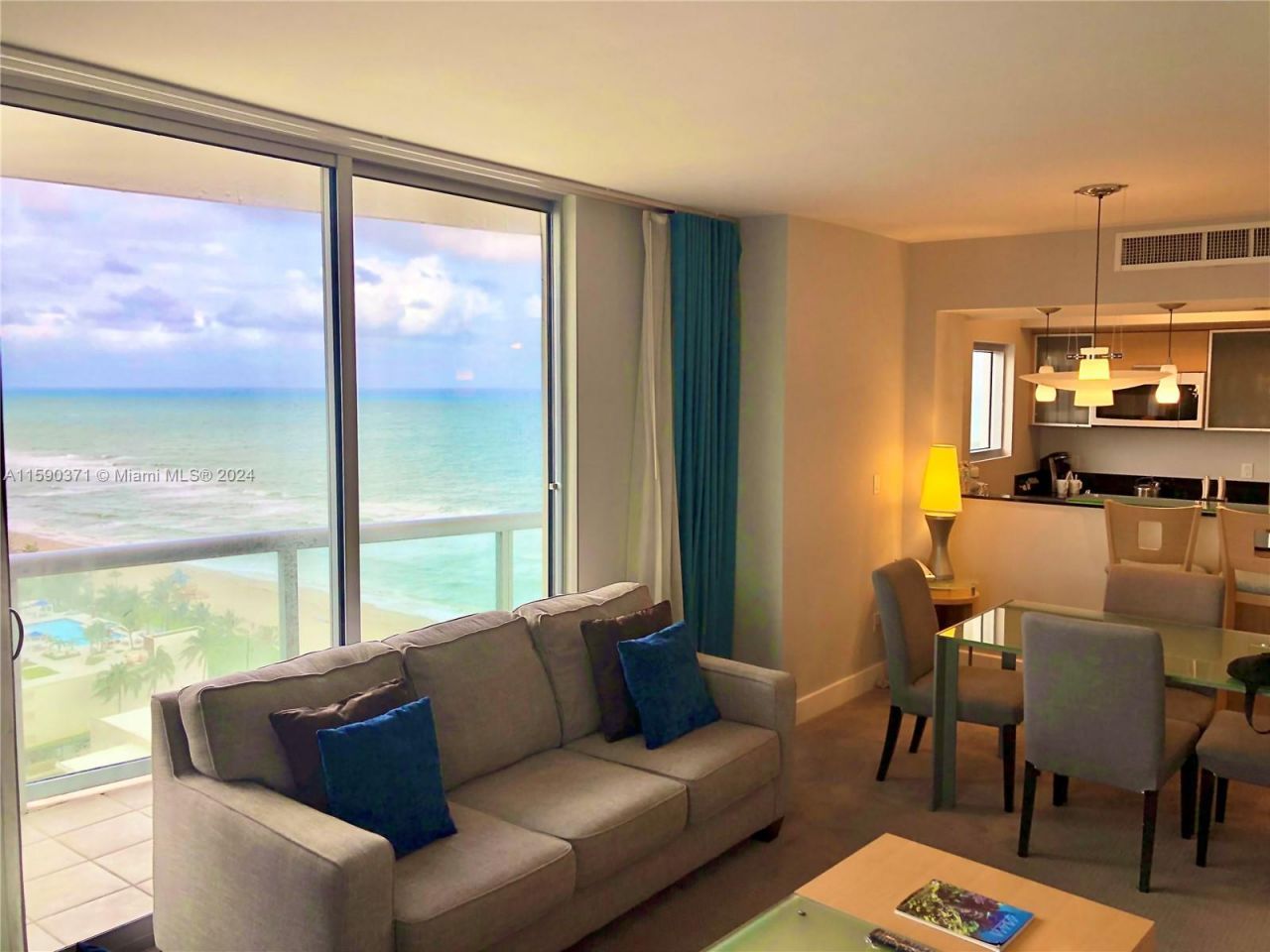 18683 Collins Ave, Unit 1907, Sunny Isles Beach, FL 33160 Photo