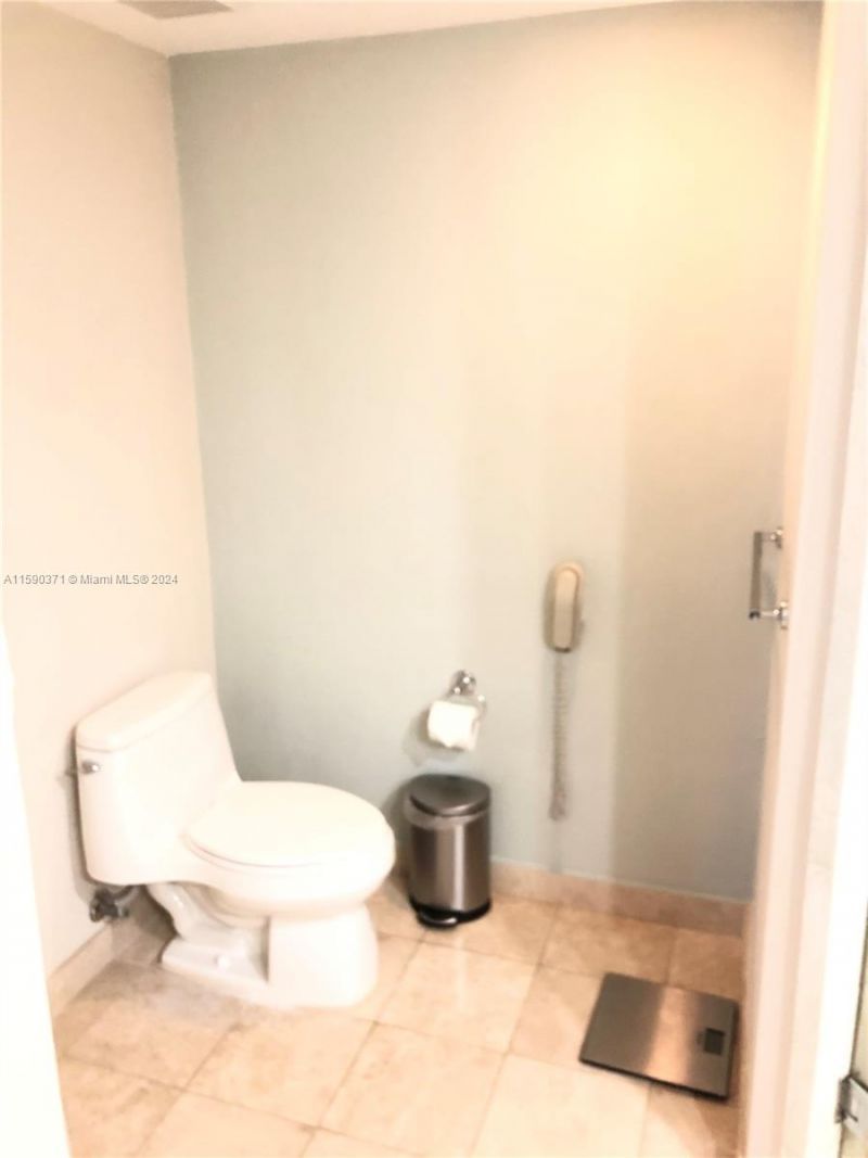 18683 Collins Ave, Unit 1907, Sunny Isles Beach, FL 33160 Photo