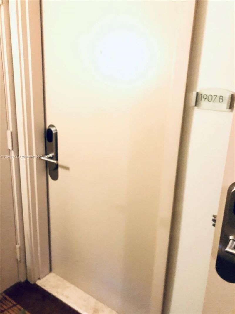18683 Collins Ave, Unit 1907, Sunny Isles Beach, FL 33160 Photo