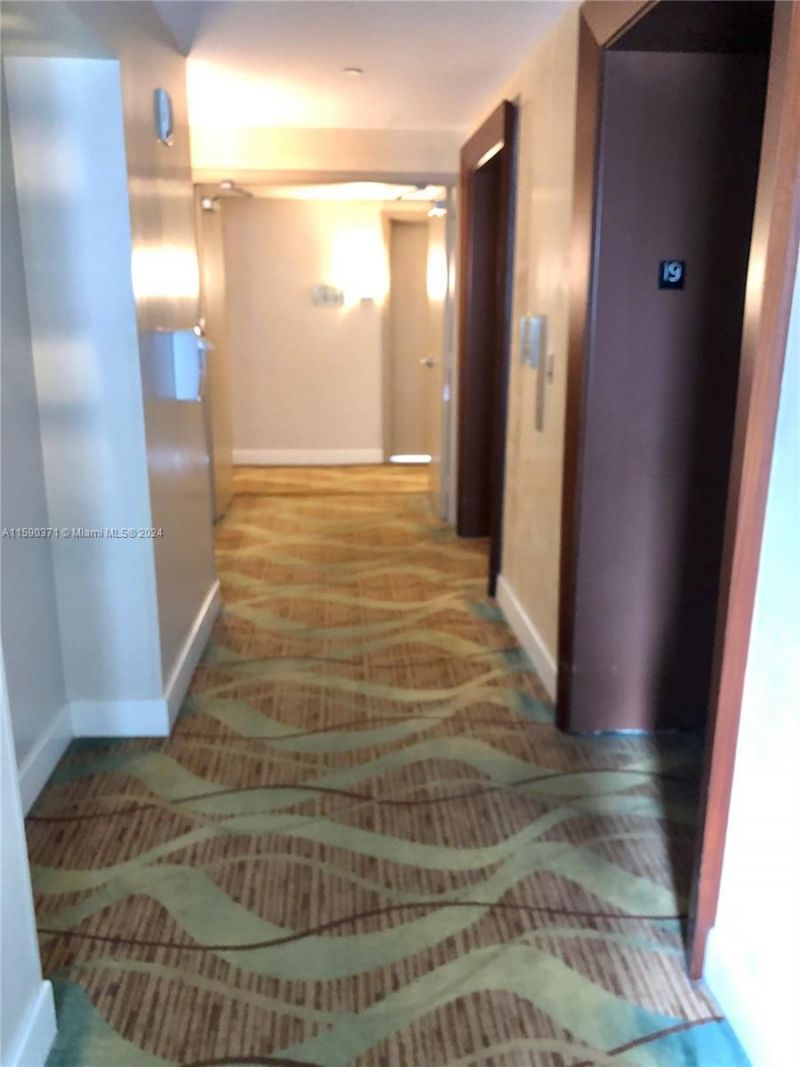 18683 Collins Ave, Unit 1907, Sunny Isles Beach, FL 33160 Photo