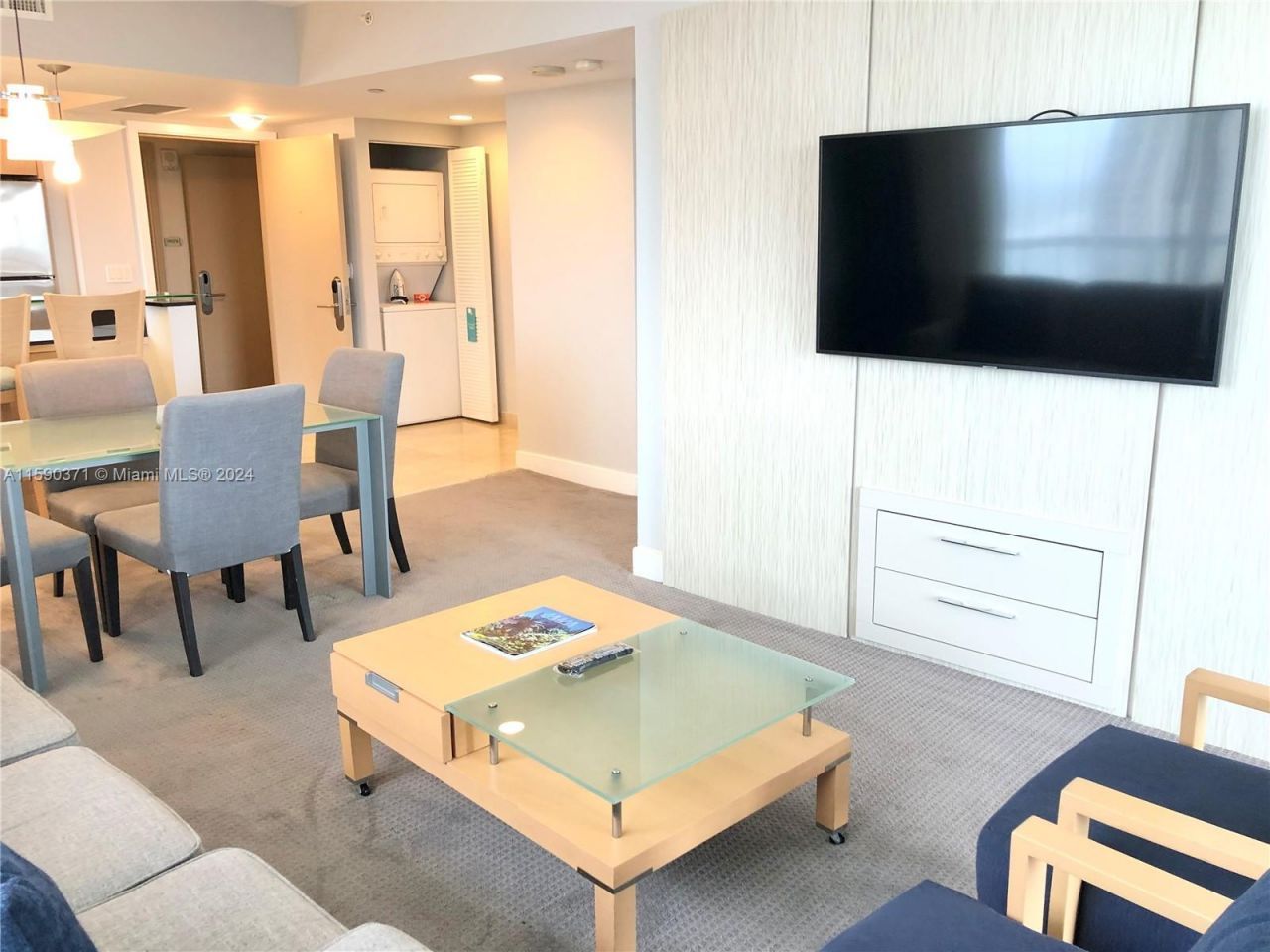 18683 Collins Ave, Unit 1907, Sunny Isles Beach, FL 33160 Photo