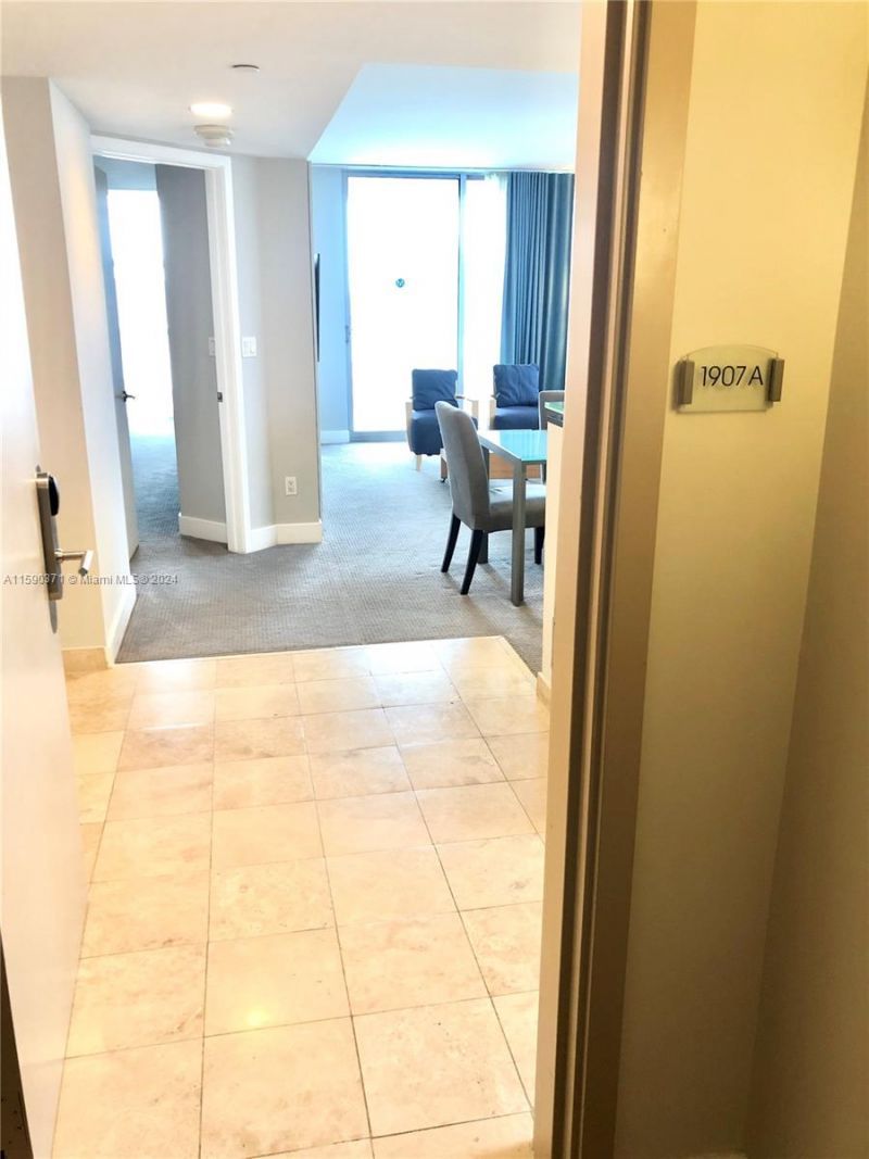 18683 Collins Ave, Unit 1907, Sunny Isles Beach, FL 33160 Photo