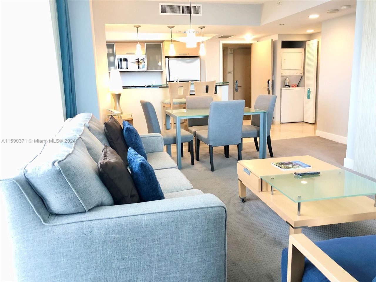 18683 Collins Ave, Unit 1907, Sunny Isles Beach, FL 33160 Photo