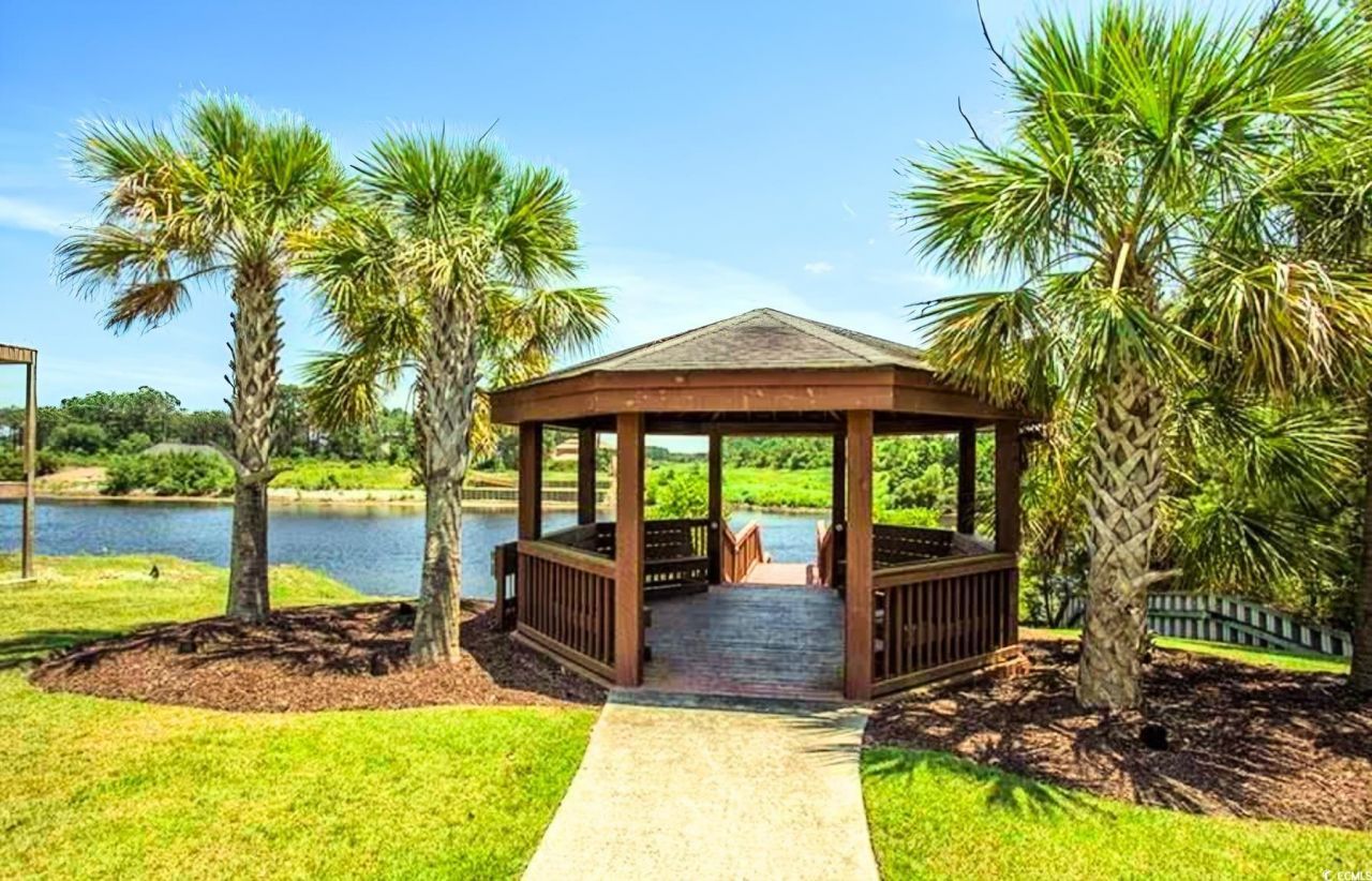 871 Waterton Ave. Photo 6