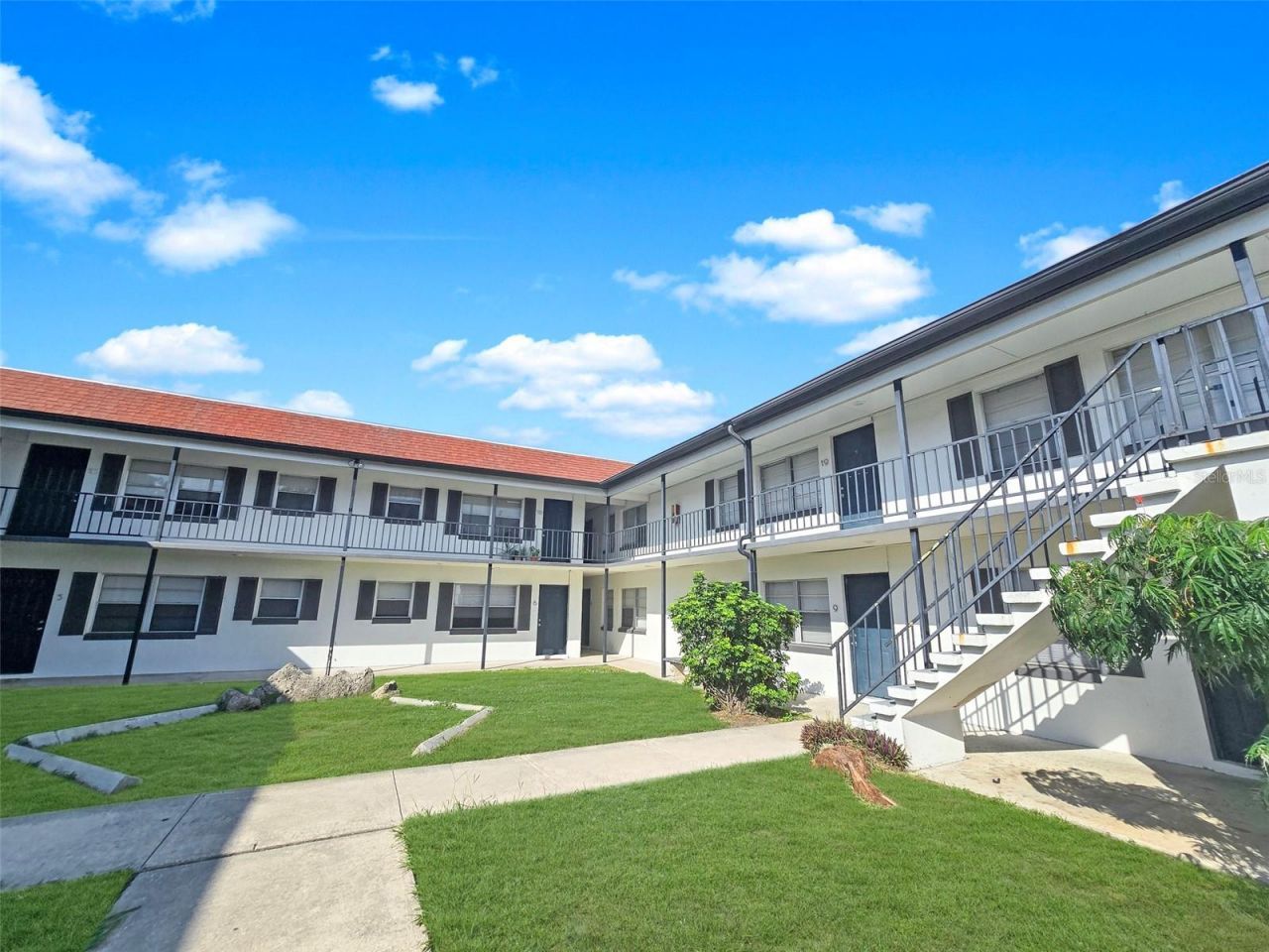 955 Knox Mcrae Drive, Titusville, FL 32780 Photo