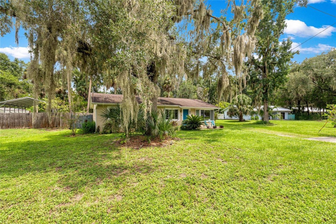 2021 NW 13th Avenue, Crystal River, FL 34428 Photo