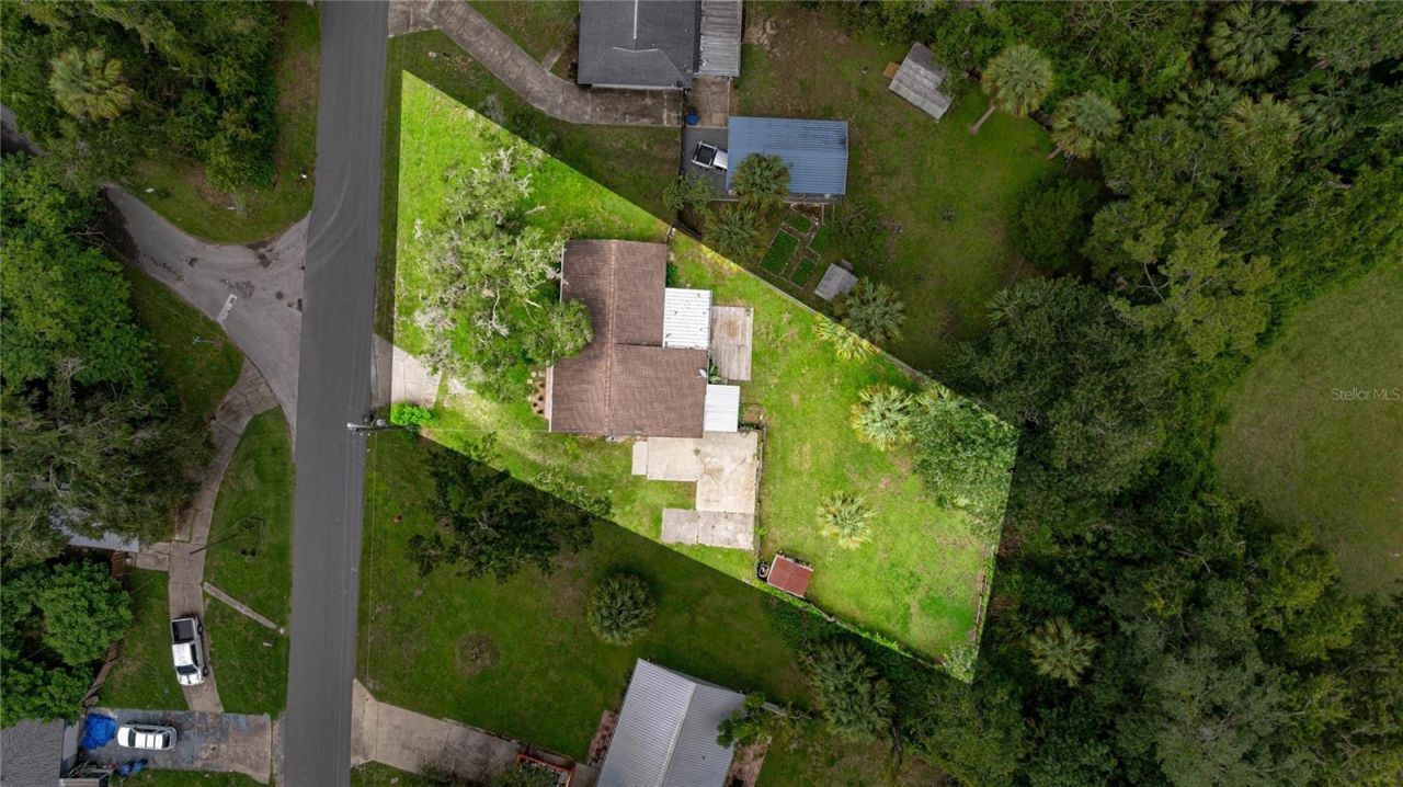 2021 NW 13th Avenue, Crystal River, FL 34428 Photo