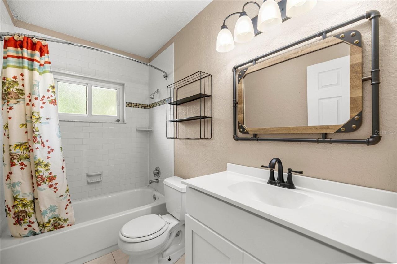 2021 NW 13th Avenue, Crystal River, FL 34428 Photo