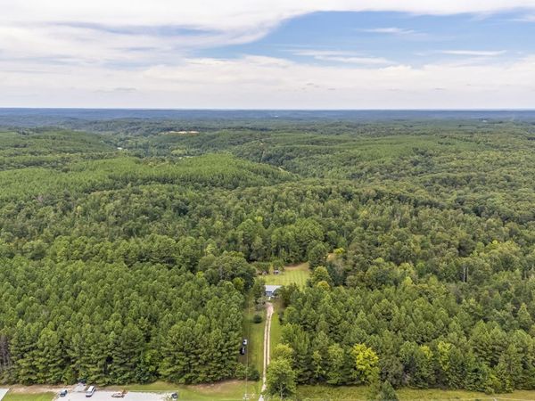 1189 W Main Street, Hohenwald, TN 38462