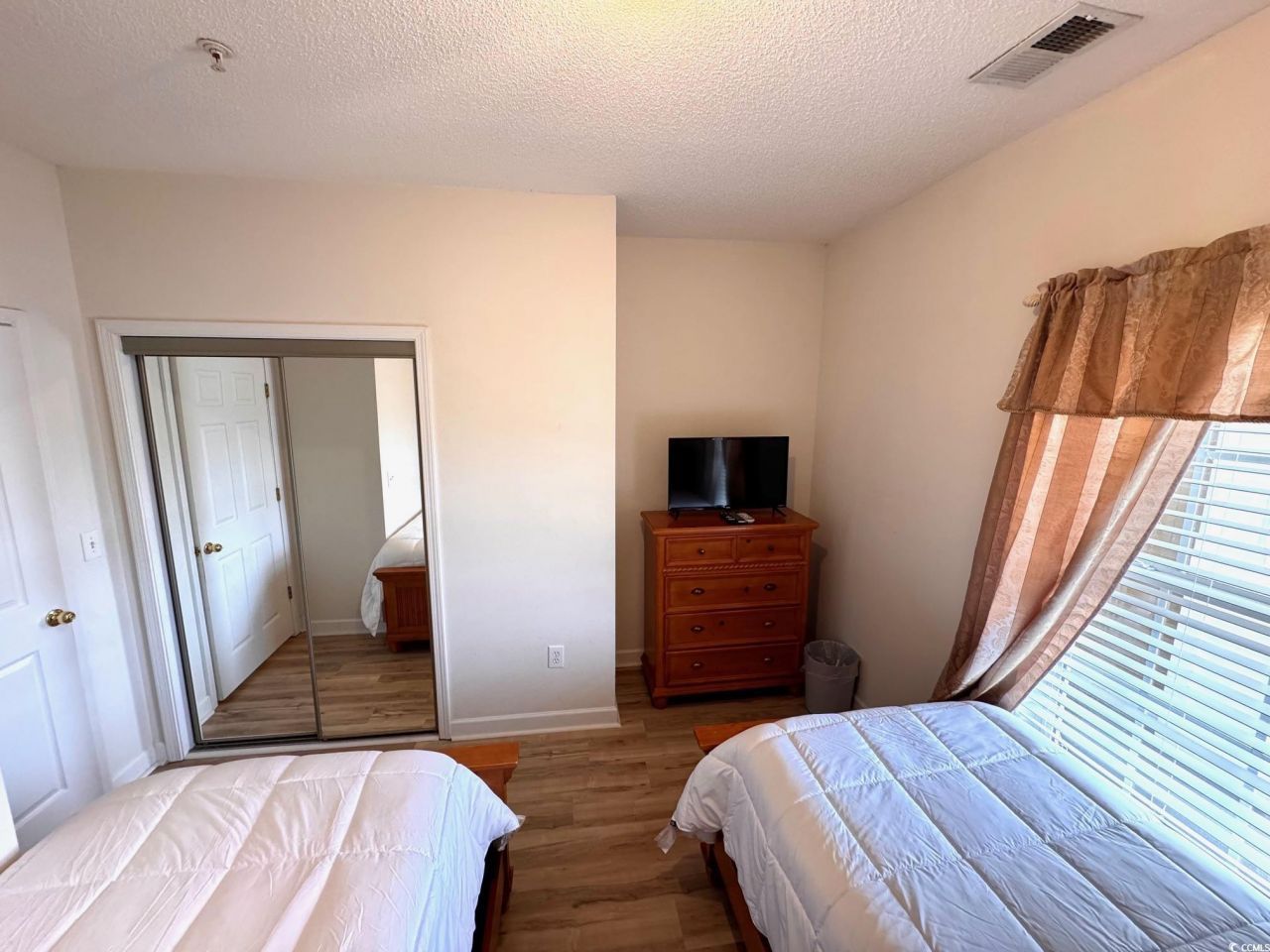 6203 Catalina Dr. Photo 16